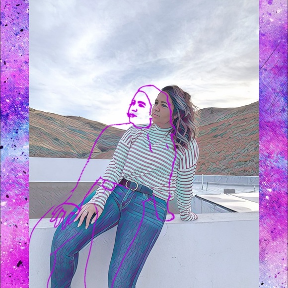 Meet your Posher, Andrea- Ambassador!! - Picture 2 of 6